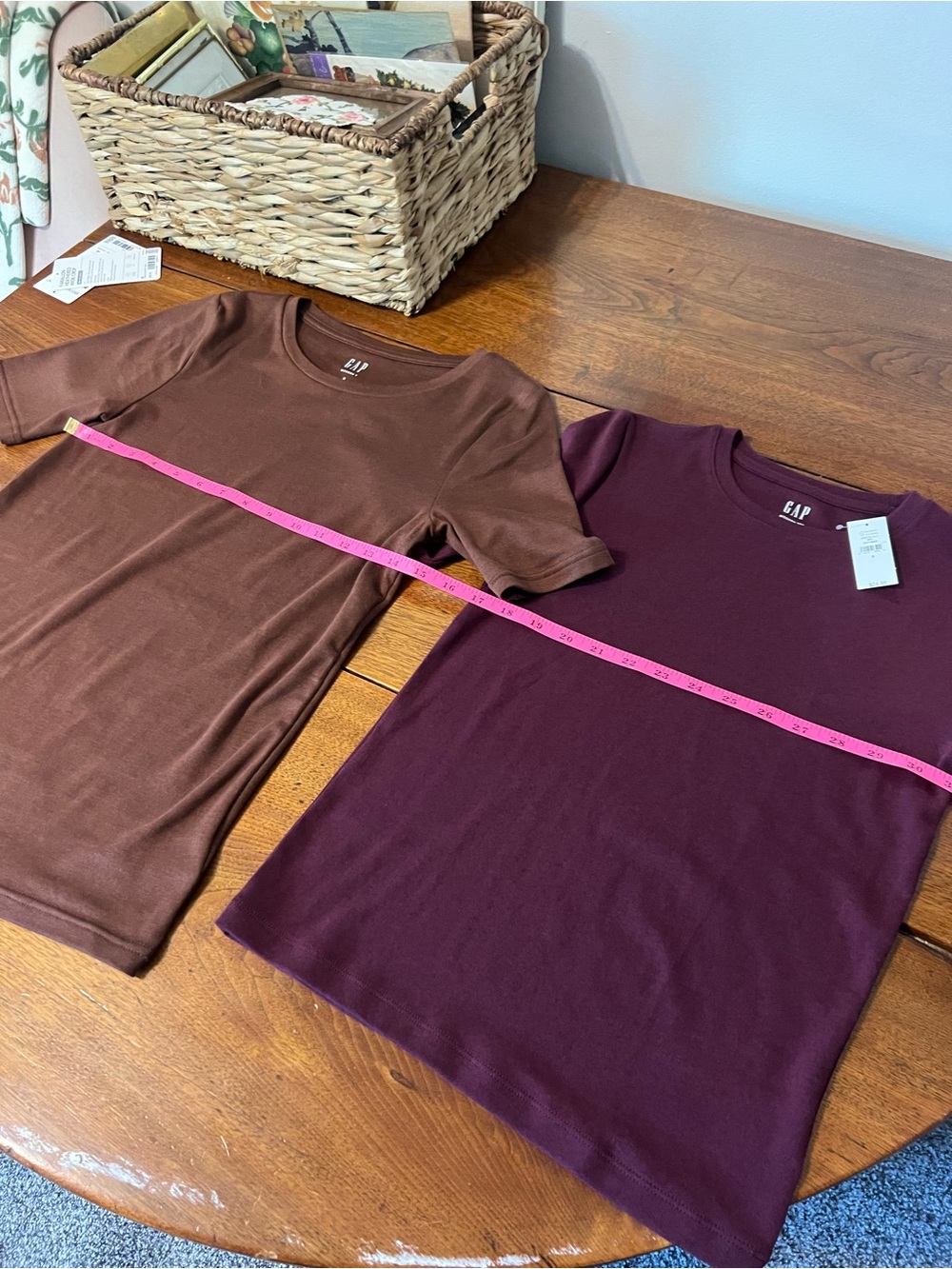 GAP Short Sleeve Tees in Brown and Plum